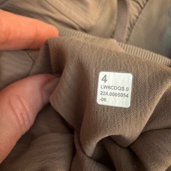 Lululemon Dance Studio MR Crop Pants 4 Taupetastic - Picture 3 of 9